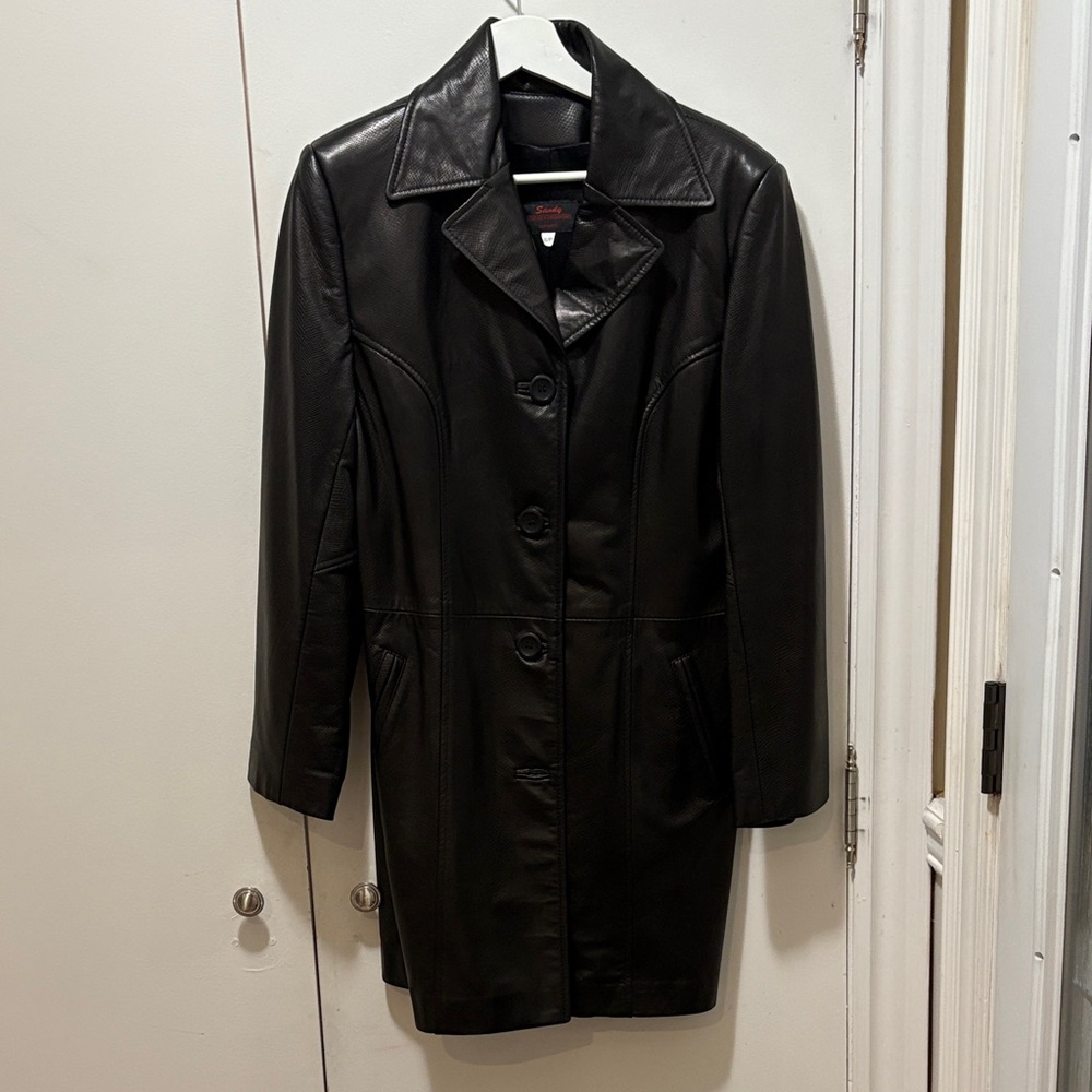 Sleek Black Leather Jacket for Women